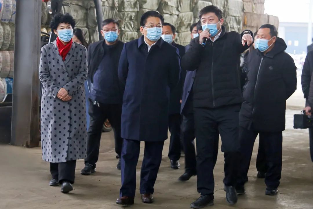 【集團(tuán)動(dòng)態(tài)】提質(zhì)增效強(qiáng)龍頭、助力發(fā)展高質(zhì)量-市委書(shū)記朱是西到南陽(yáng)仙草健康集團(tuán)調(diào)研